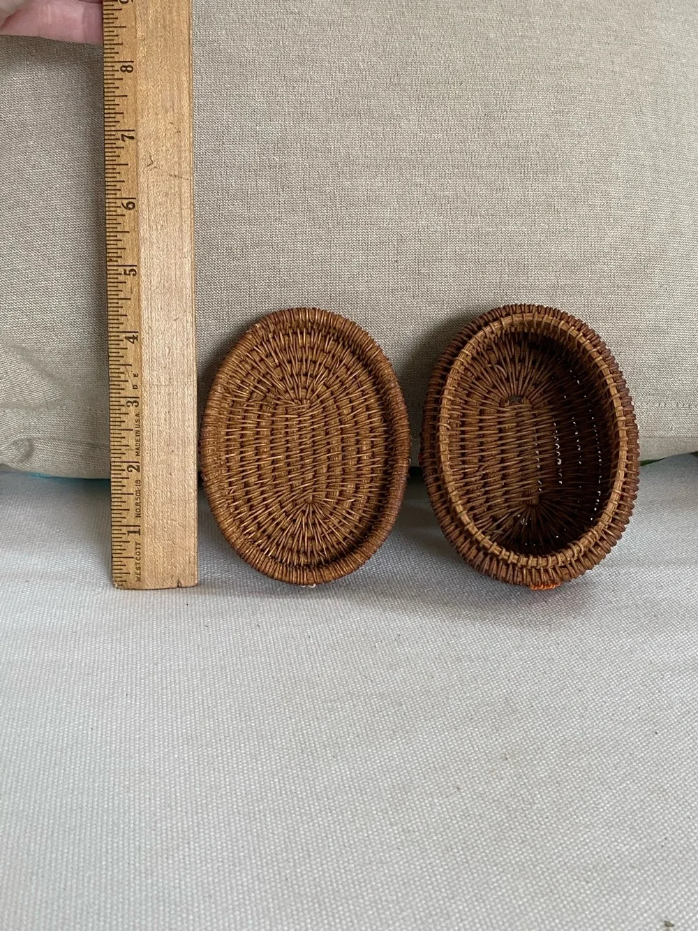2 VTG Indonesian Lombok Handwoven Rattan Beaded Trinket Box Lid Seed Bead Accent